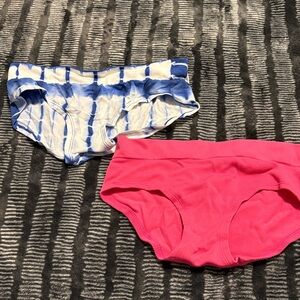 Women’s Blue and Pink Underwear Set